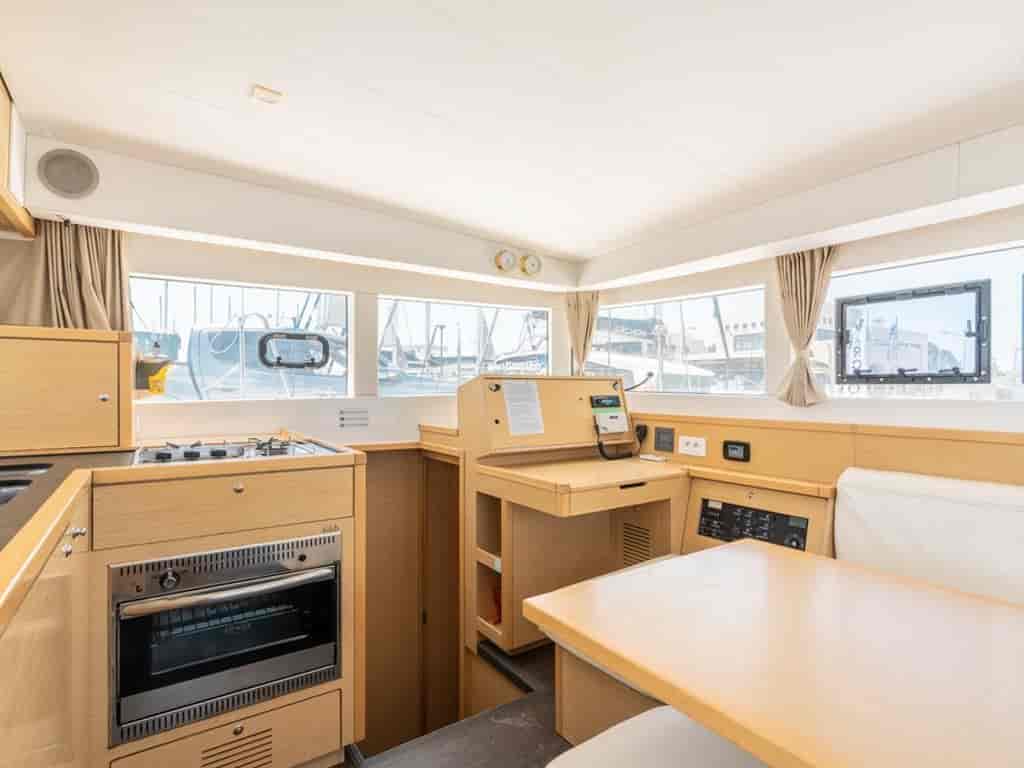 Boat picture 7