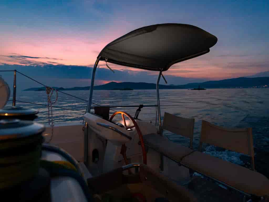 Boat picture 9