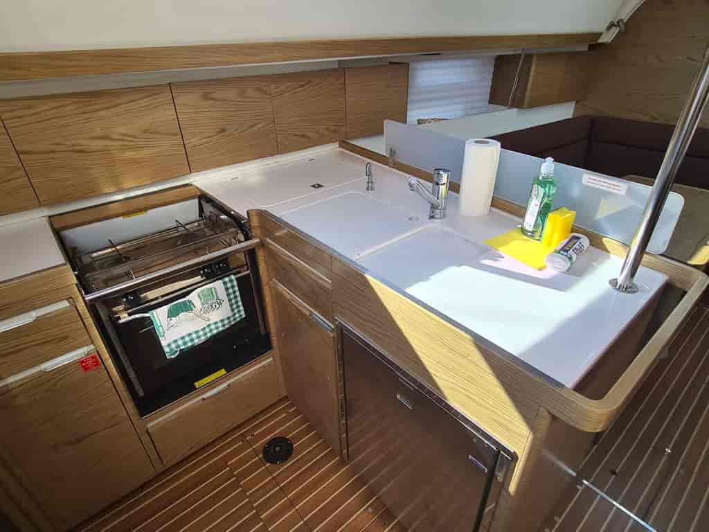 Boat picture 12