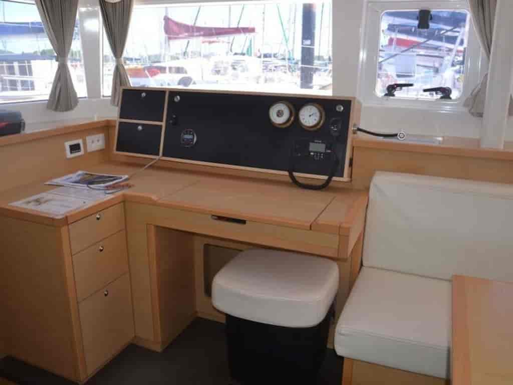 Boat picture 9