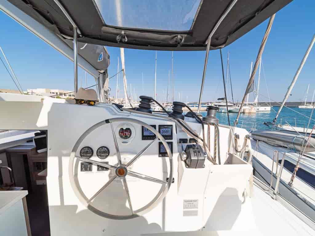 Boat picture 17