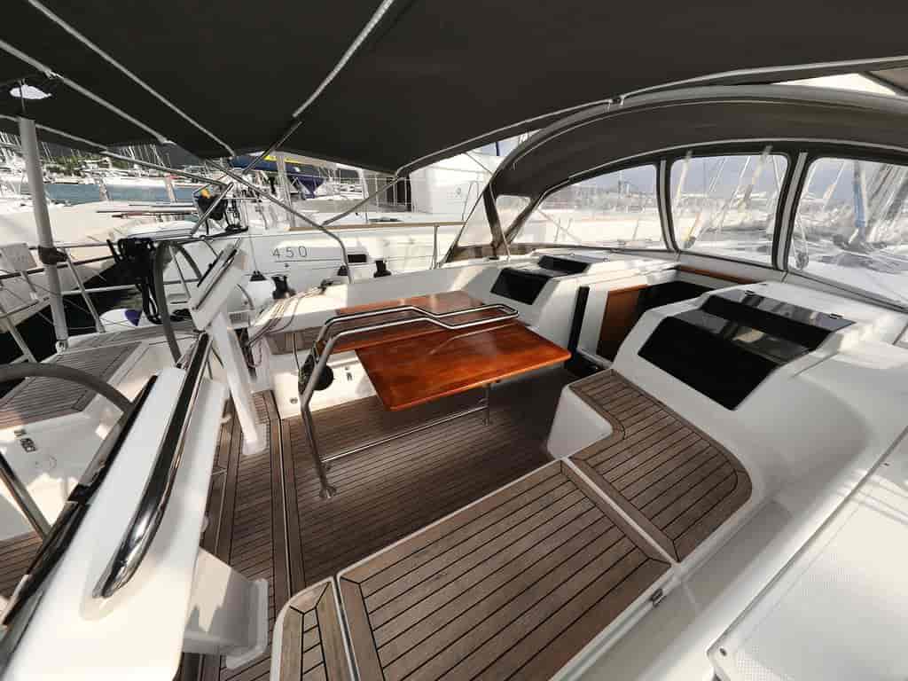 Boat picture 9