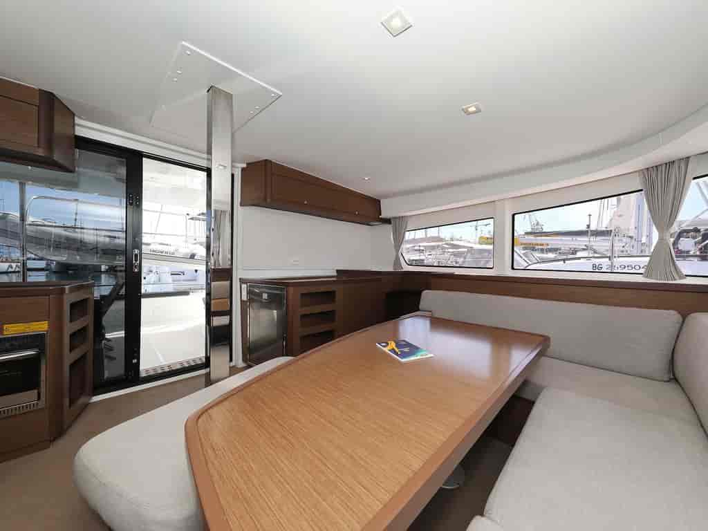 Boat picture 14