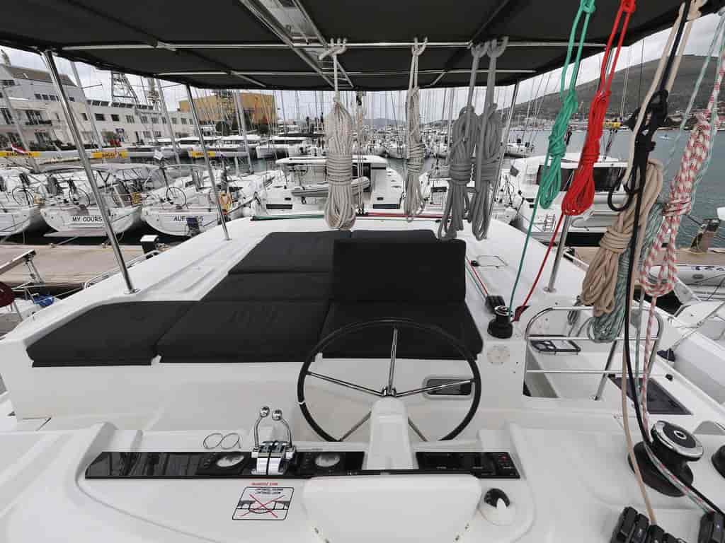 Boat picture 9