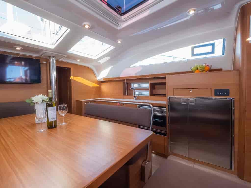 Boat picture 7