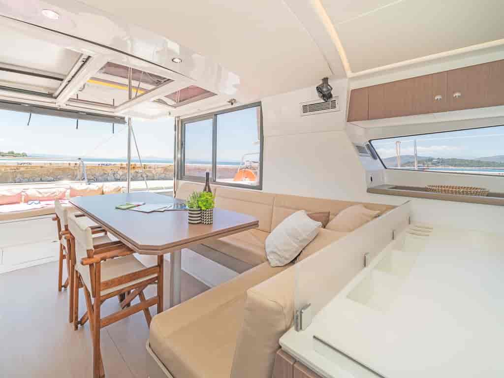 Boat picture 9