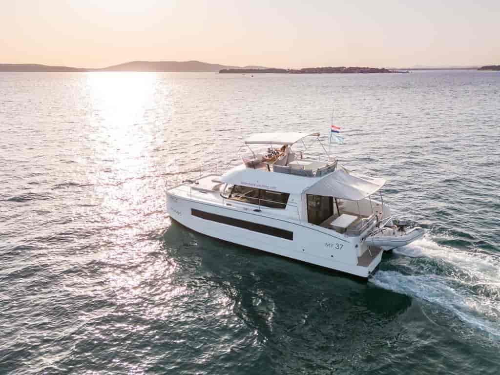 Boat picture 18