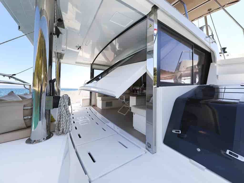 Boat picture 9