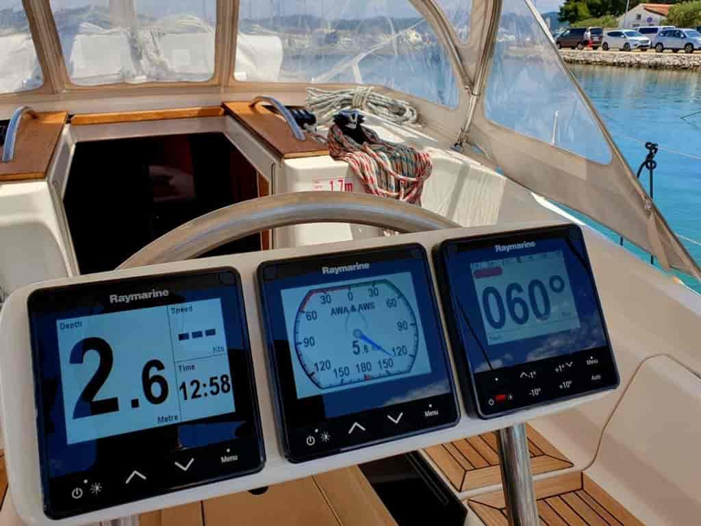 Boat picture 9