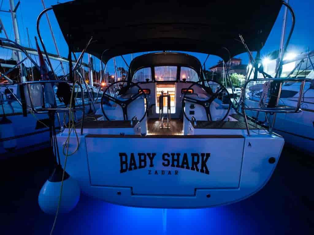 Boat picture 12