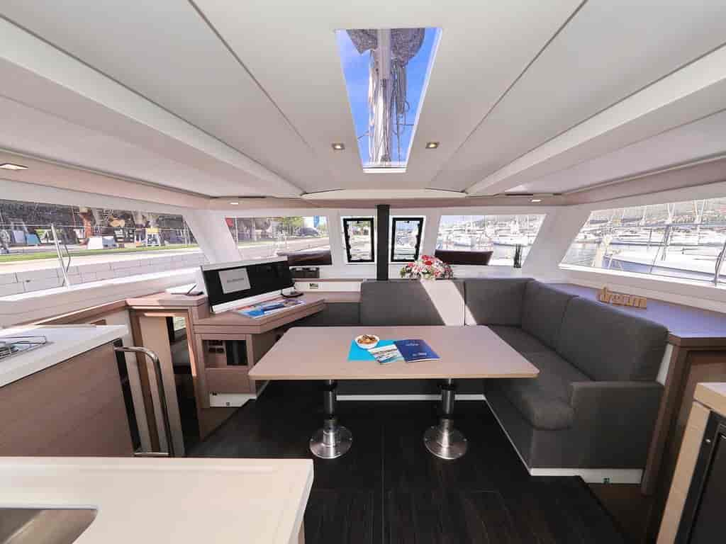 Boat picture 12