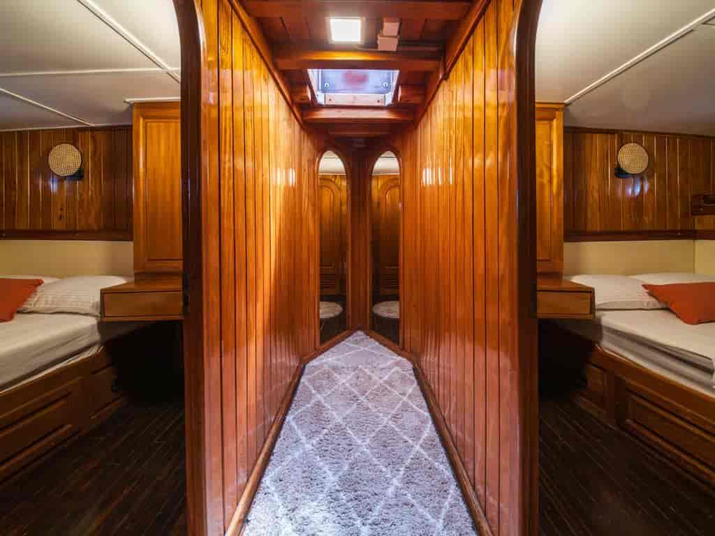 Boat picture 26