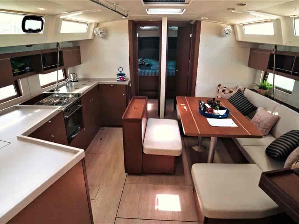 Boat picture 9