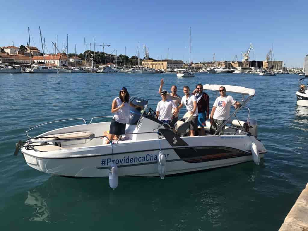 Boat picture 9