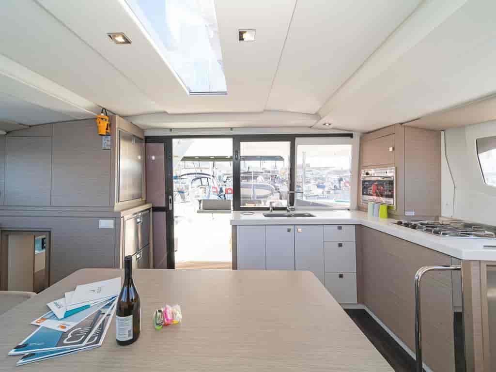 Boat picture 13