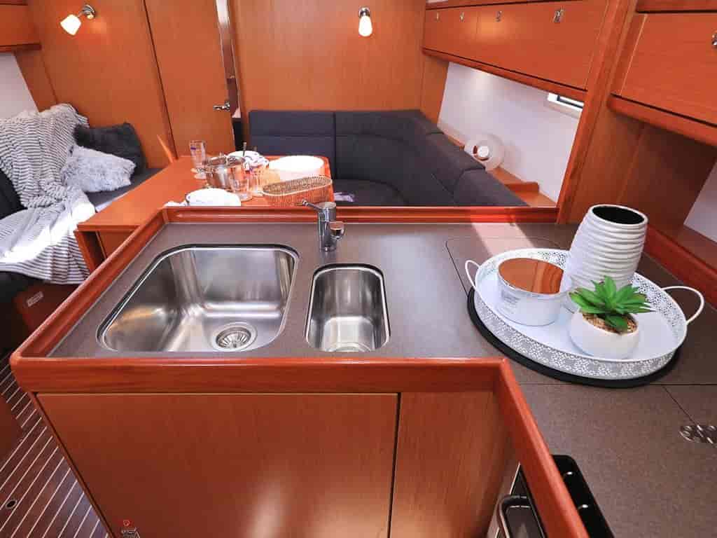 Boat picture 18