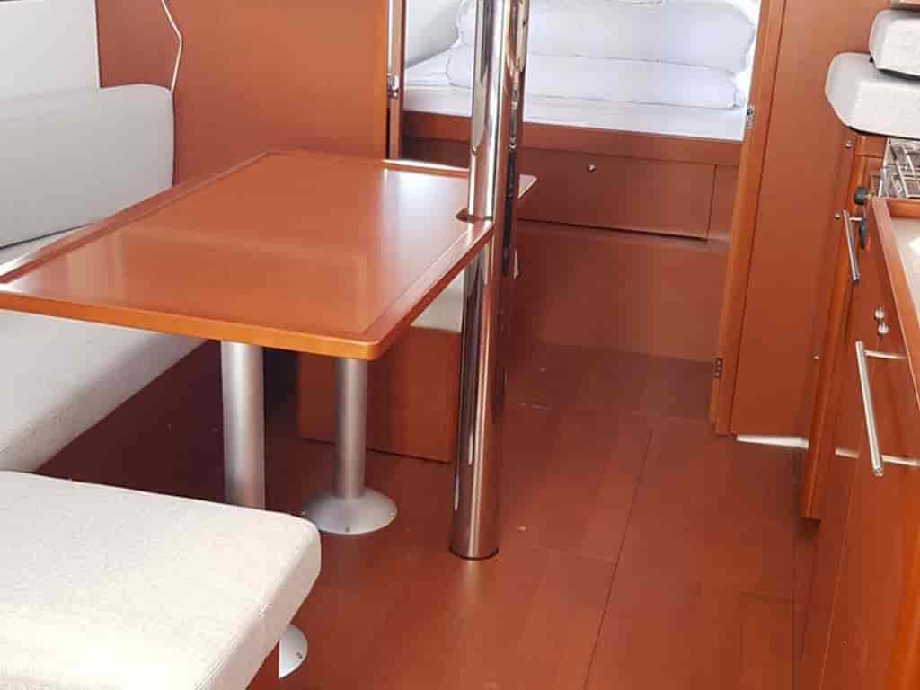 Boat picture 13