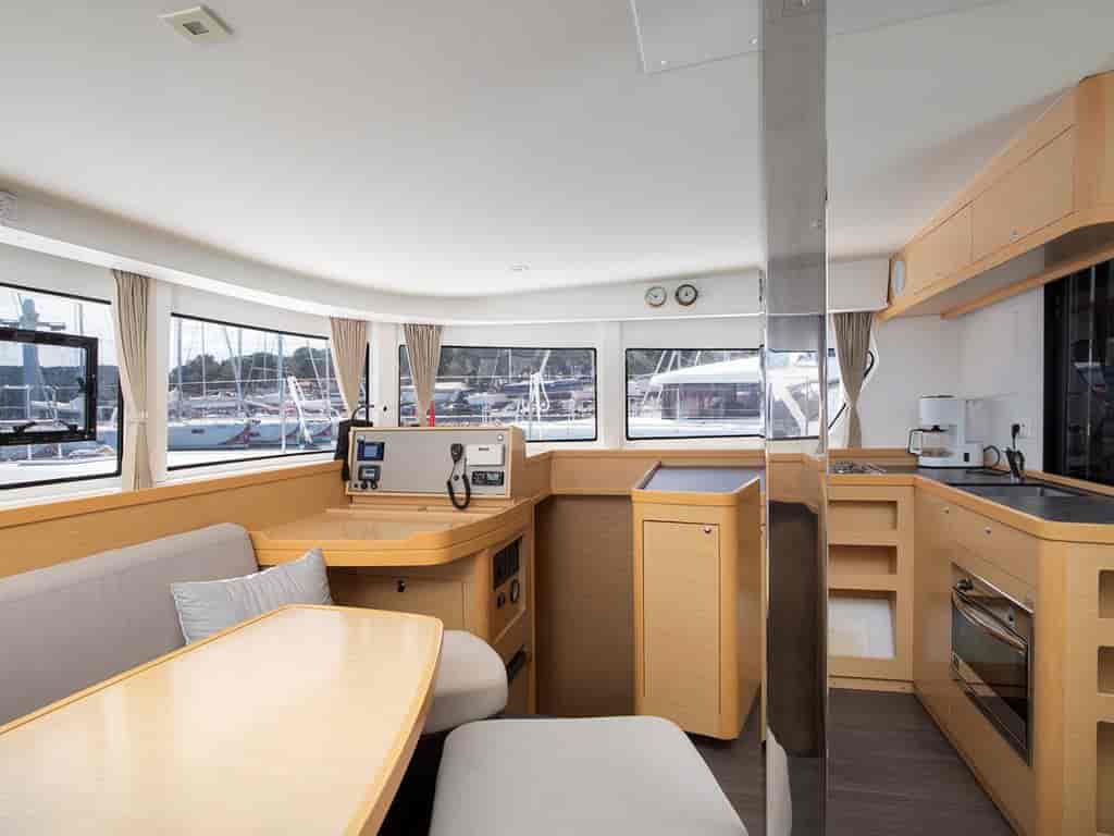 Boat picture 10