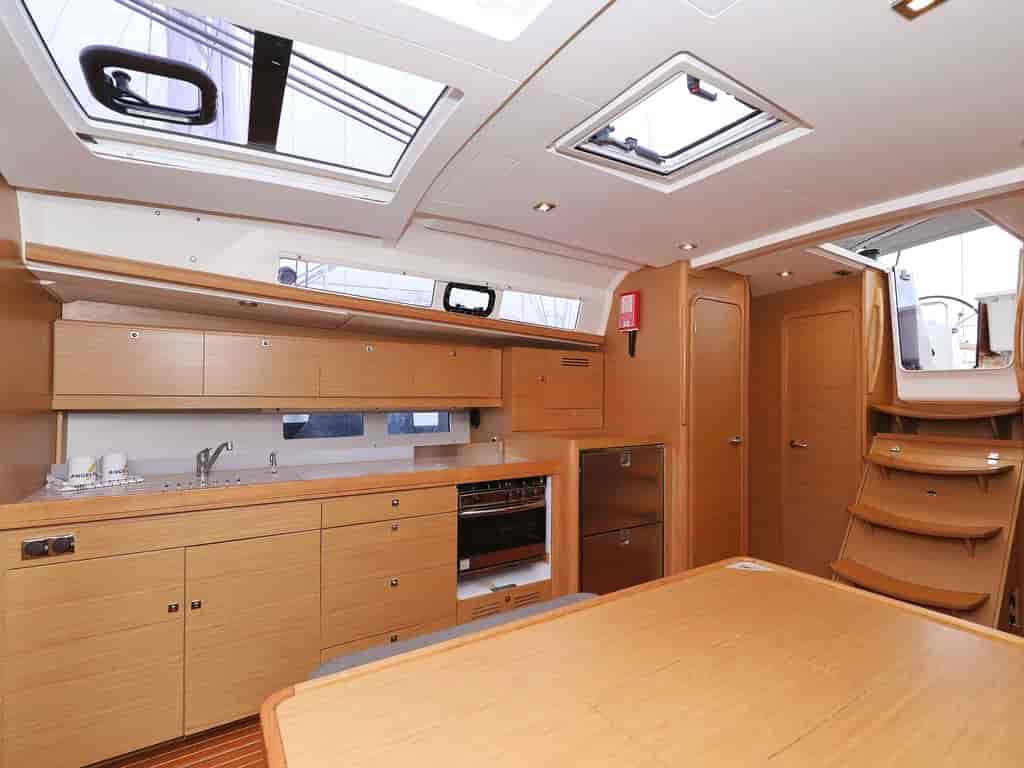 Boat picture 16