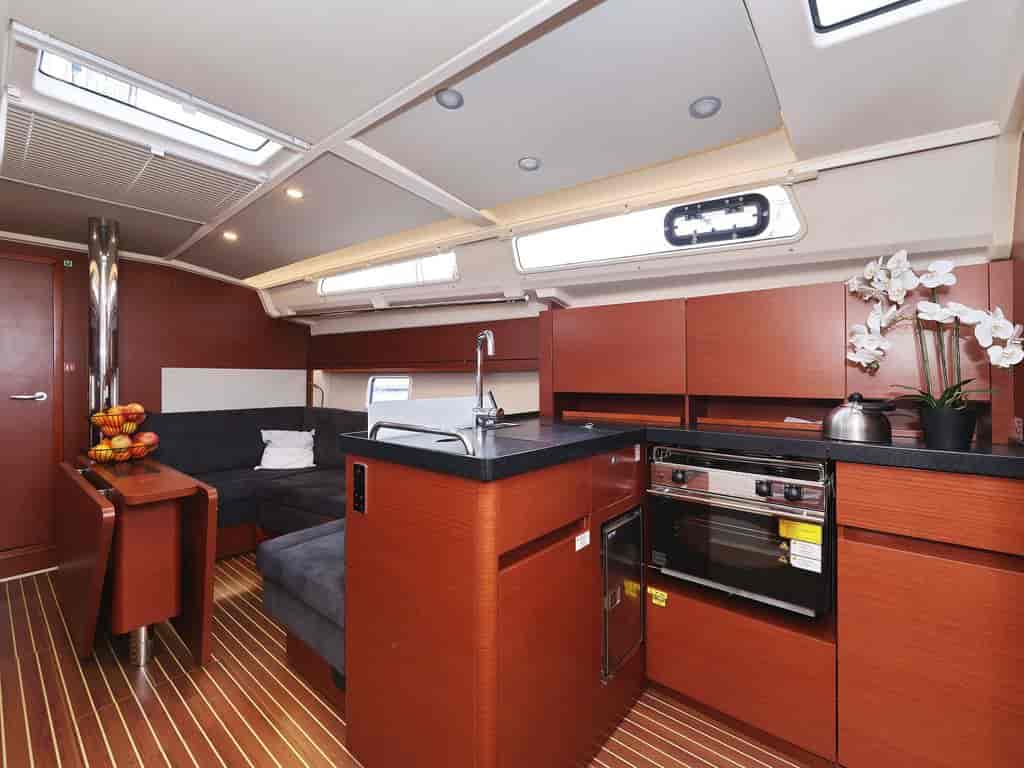 Boat picture 13