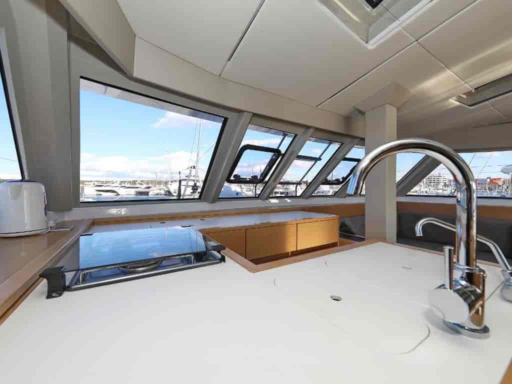 Boat picture 13
