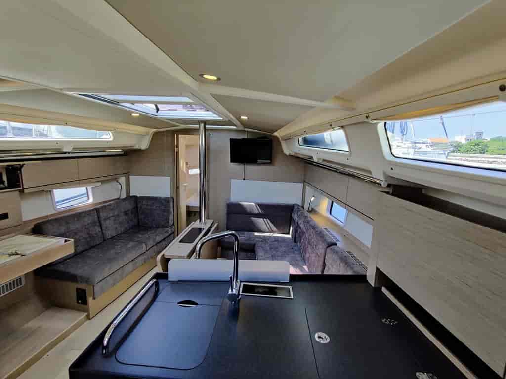 Boat picture 9