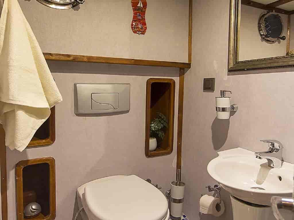 Boat picture 23