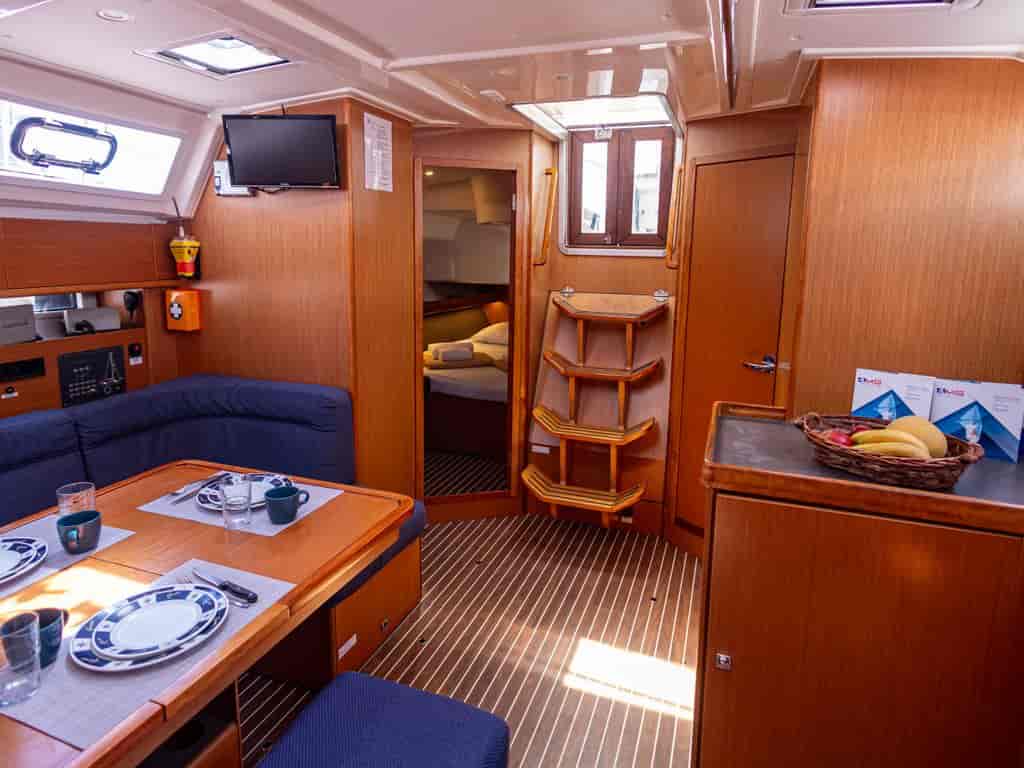 Boat picture 9