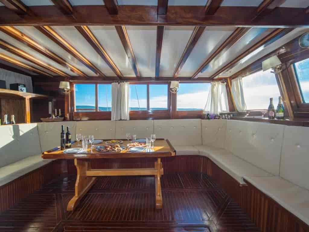 Boat picture 16