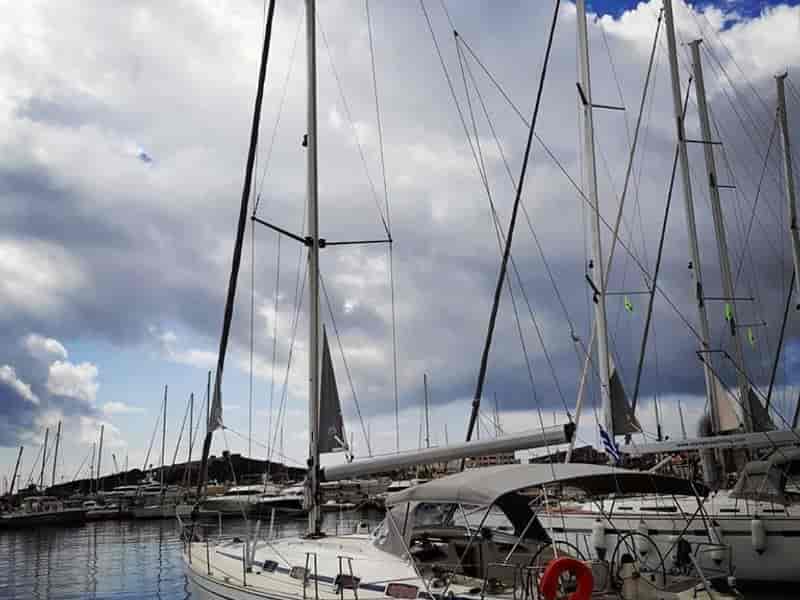 Photo of undefined, image 1 of 6