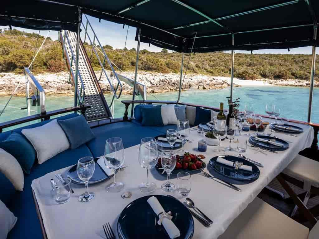 Boat picture 15