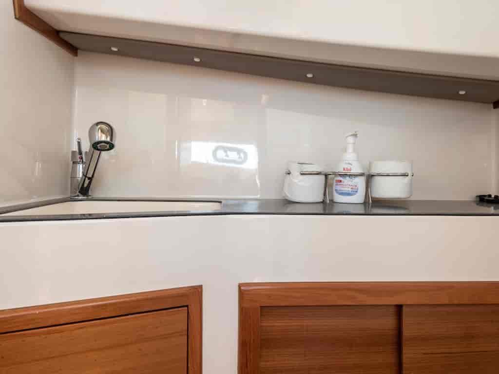 Boat picture 14