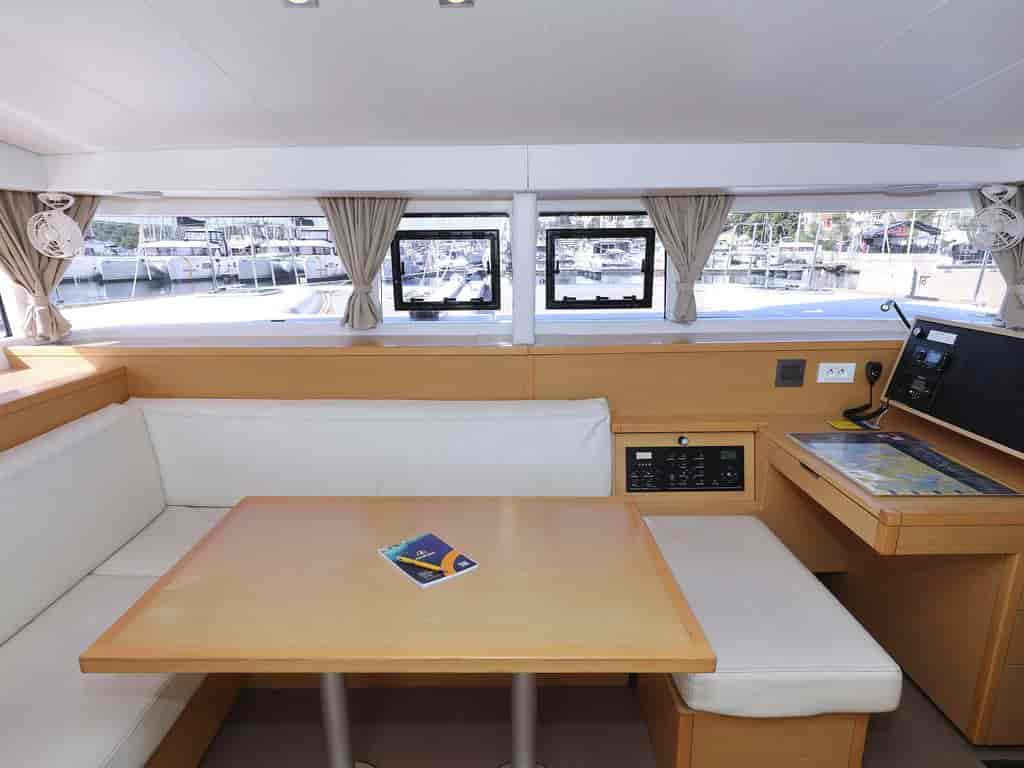 Boat picture 16