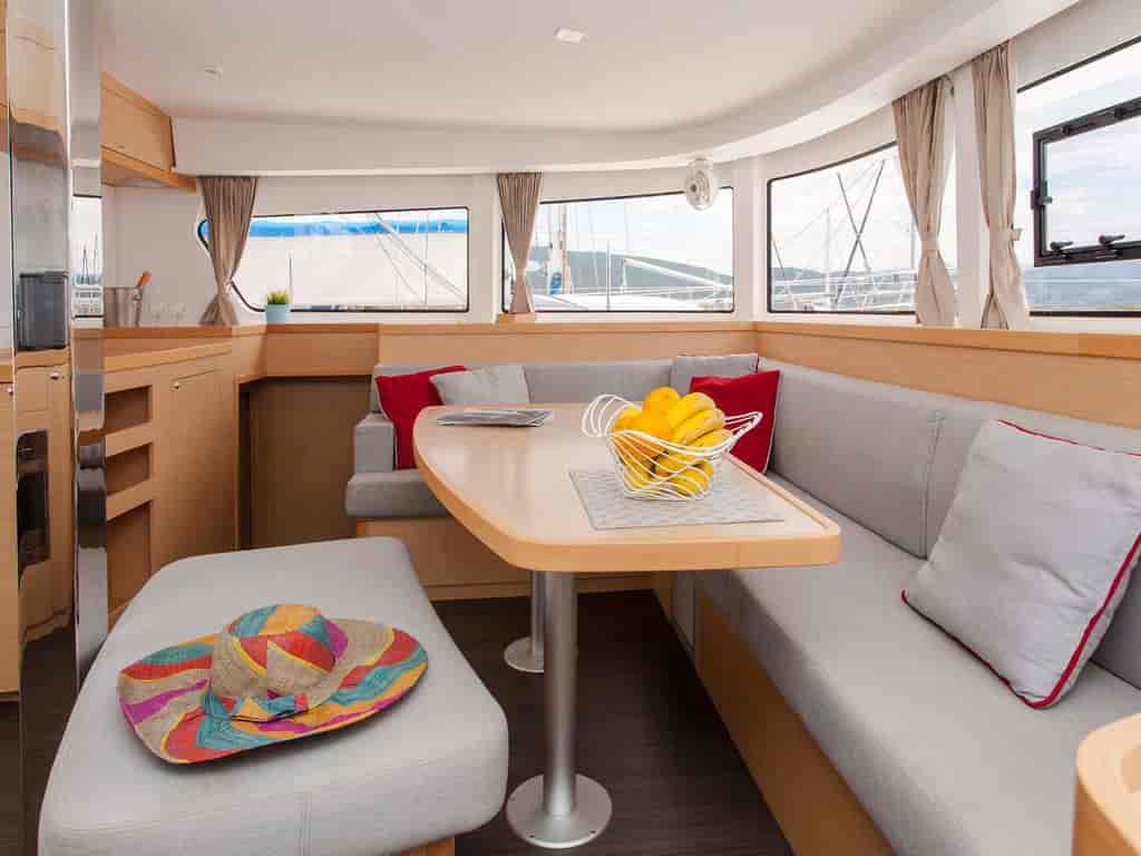 Boat picture 17
