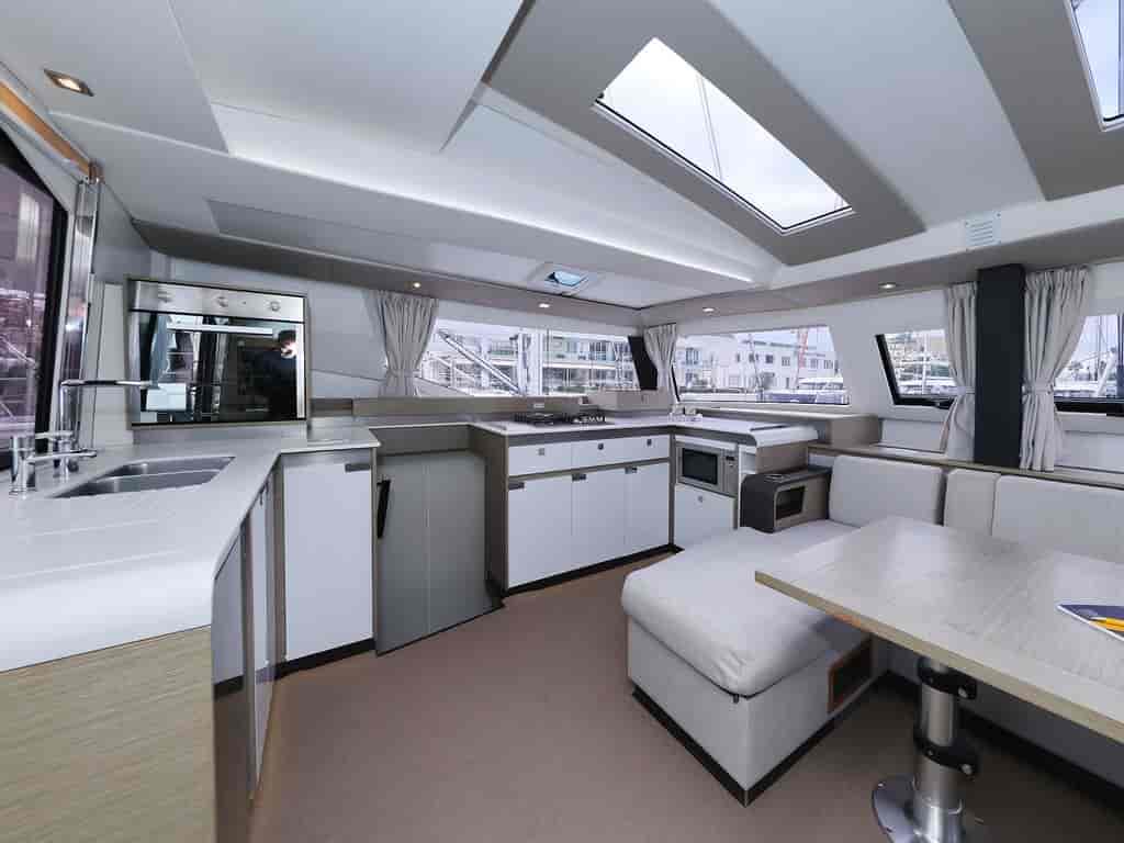 Boat picture 9