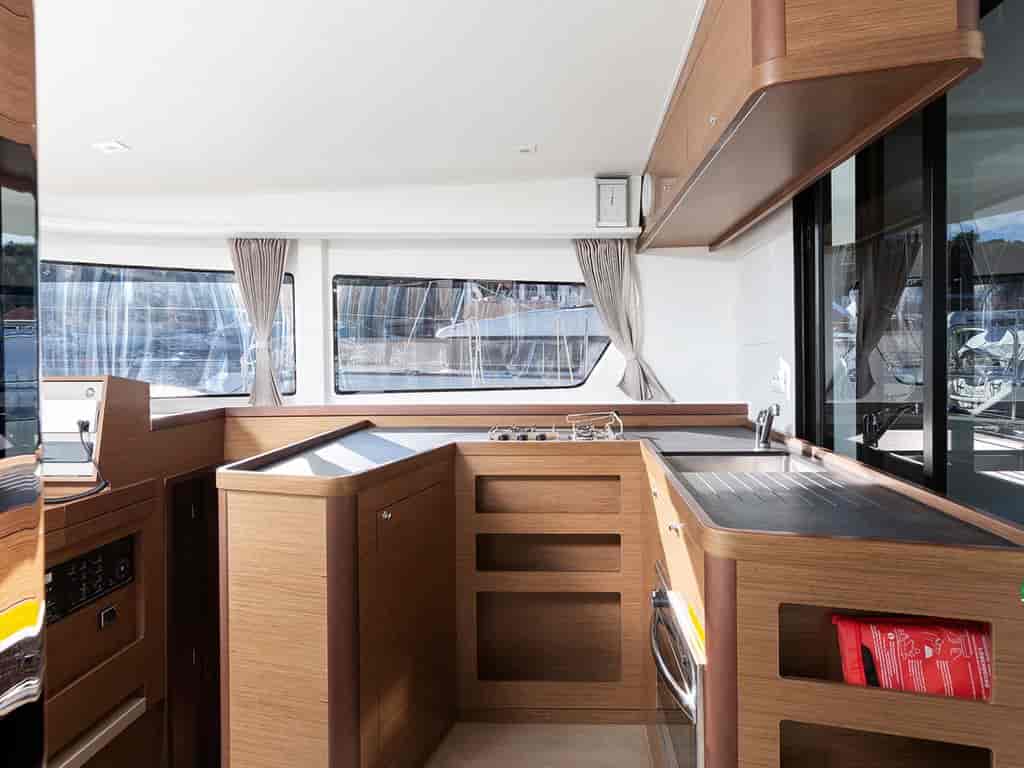 Boat picture 11