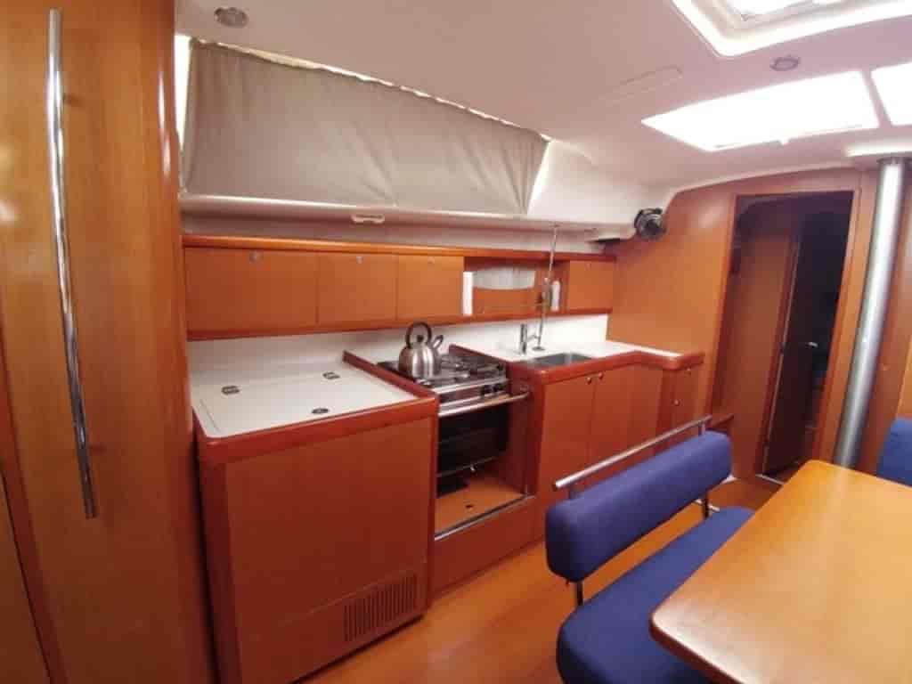 Boat picture 13