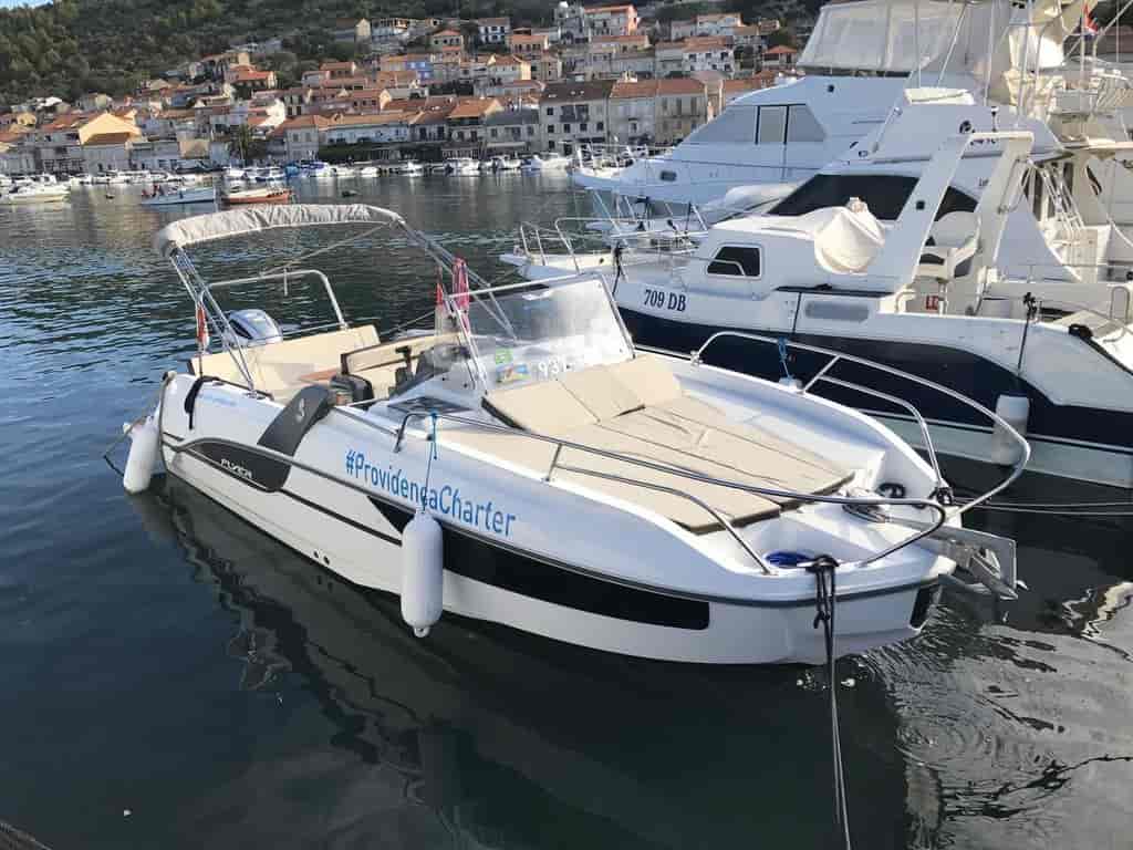 Photo 2 of Beneteau Flyer 7.7 Sun Deck
