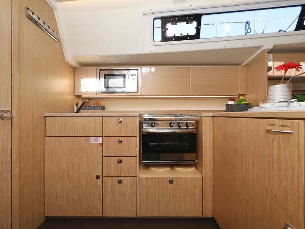 Boat picture 17