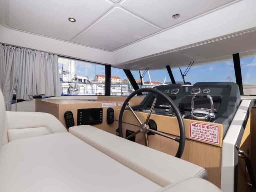 Boat picture 13