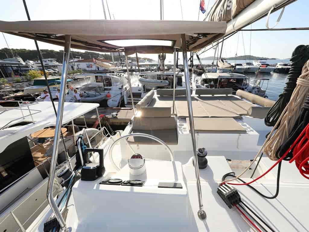 Boat picture 9