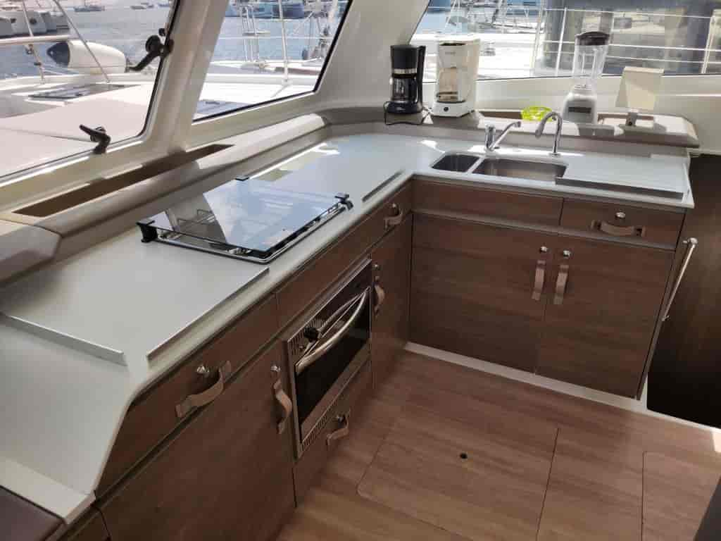 Boat picture 9