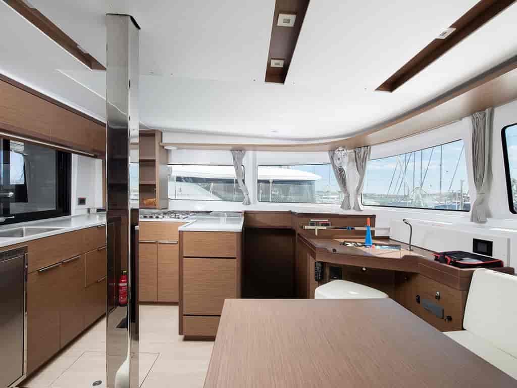 Boat picture 17