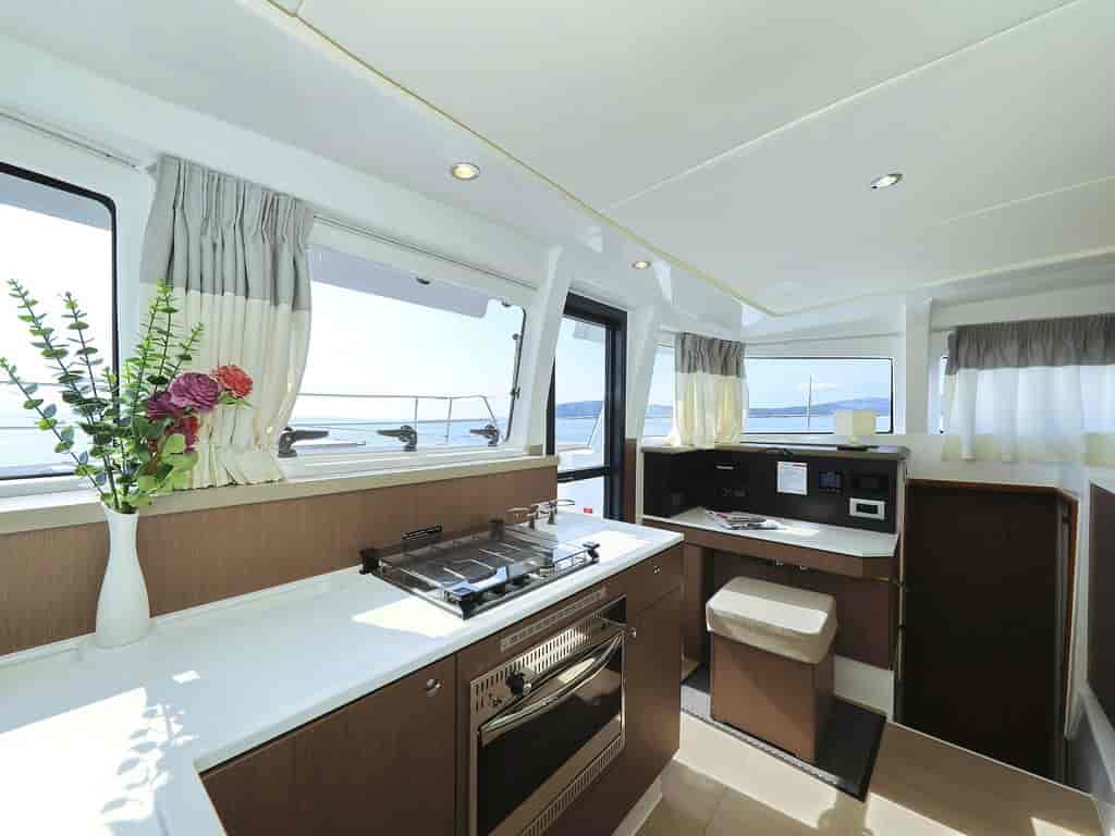 Boat picture 13