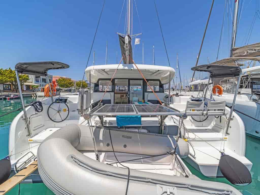 Boat picture 9