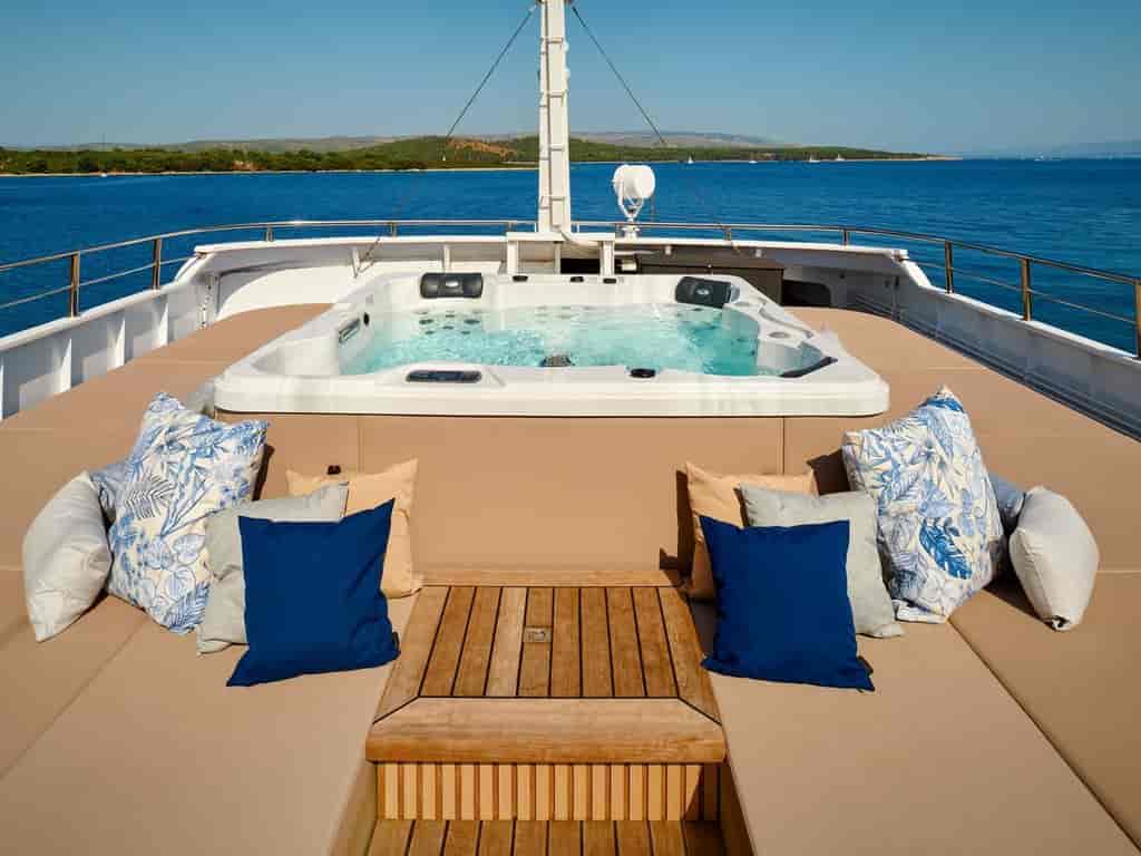Boat picture 11