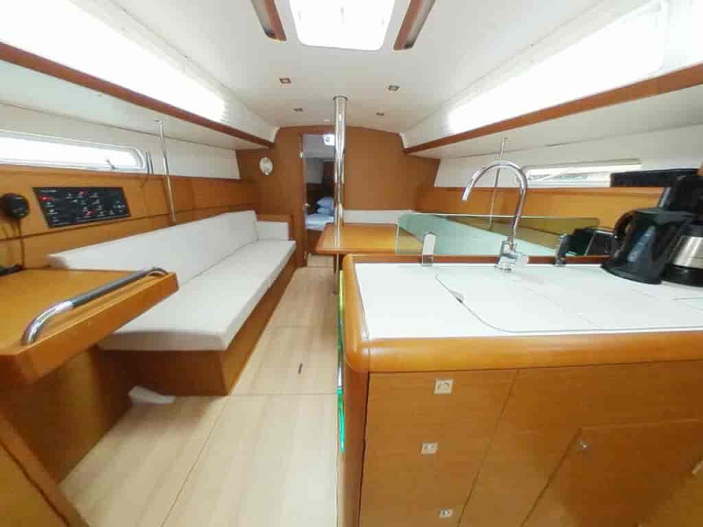 Boat picture 16