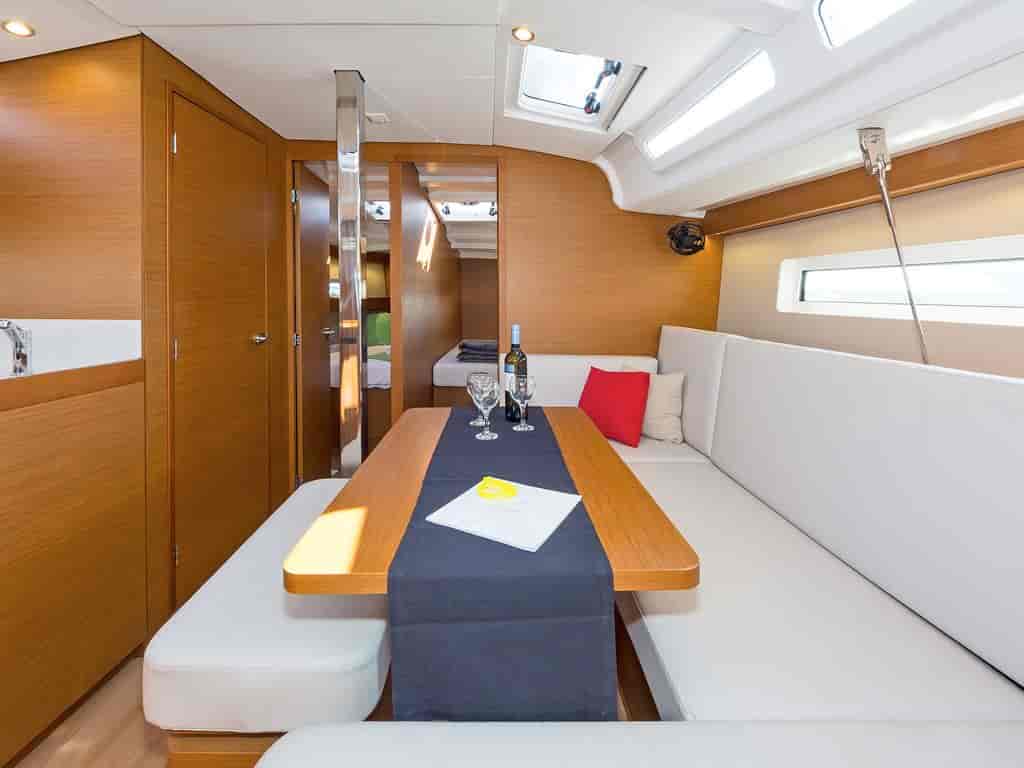 Boat picture 9