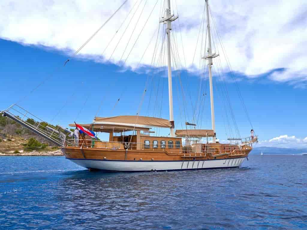Boat picture 3