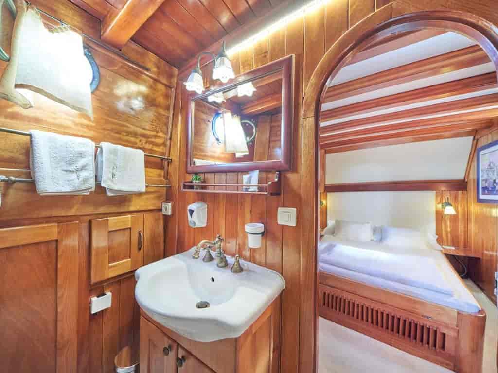 Boat picture 24